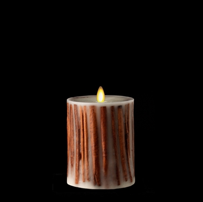 Liown - Moving Flame - Flameless LED Candle - Indoor -  Embedded Cinnamon Sticks - Ivory Unscented Wax - Flat Top - Remote Ready - 3.5